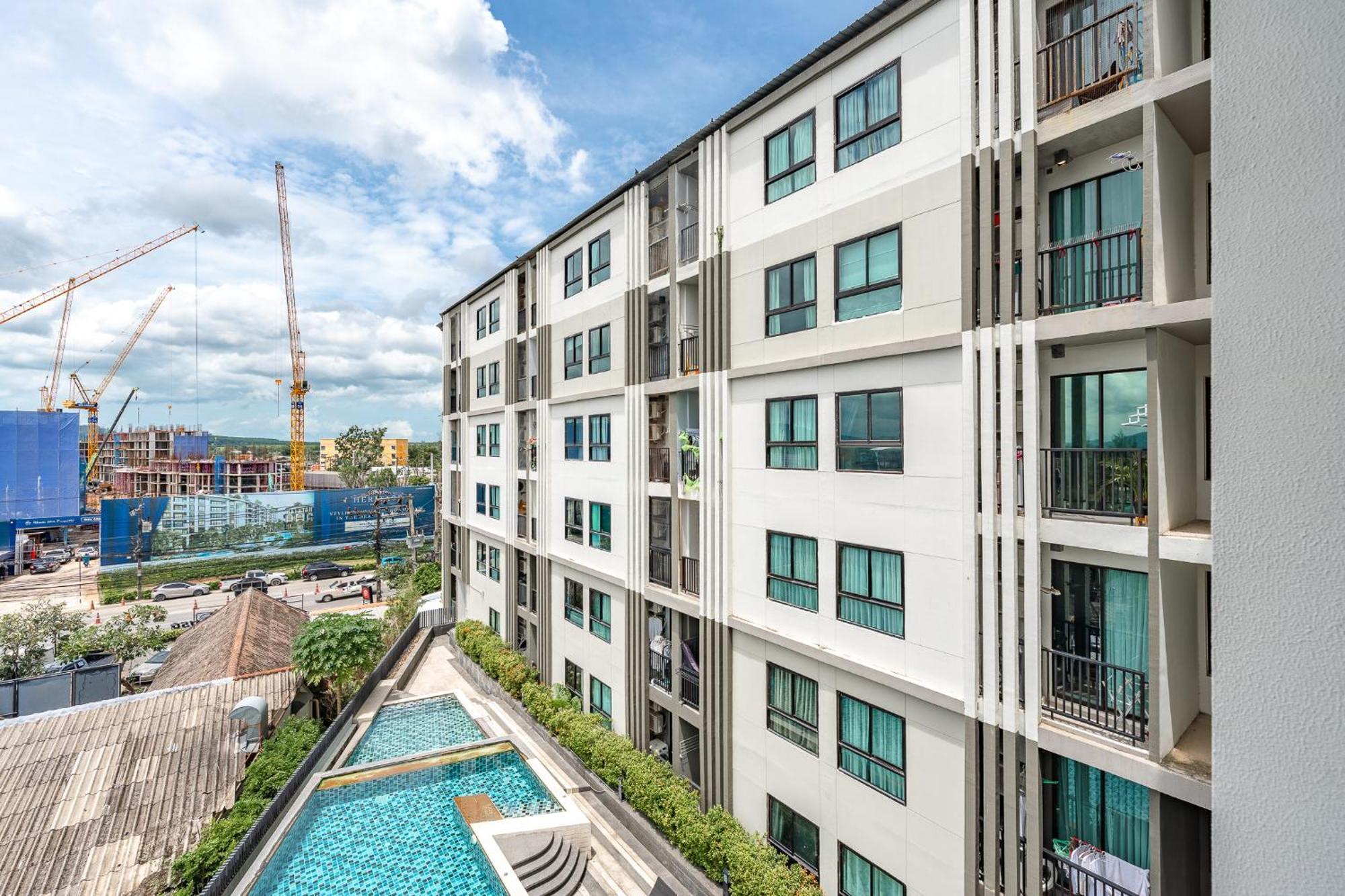 Apartment C203 Prime Area Near Beach, Dining & Shops Phuket